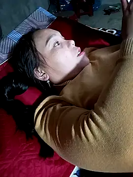 vanvan005 online show from February 8, 1:25 pm