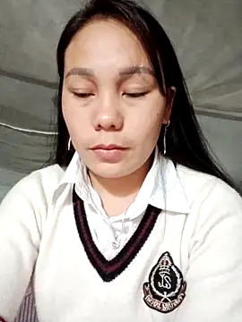 vanvan005 online show from March 5, 1:18 pm