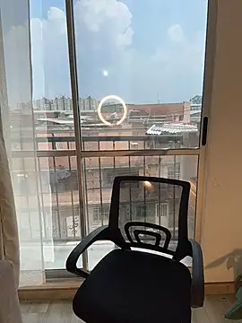 liam bronw online show from February 11, 5:07 pm