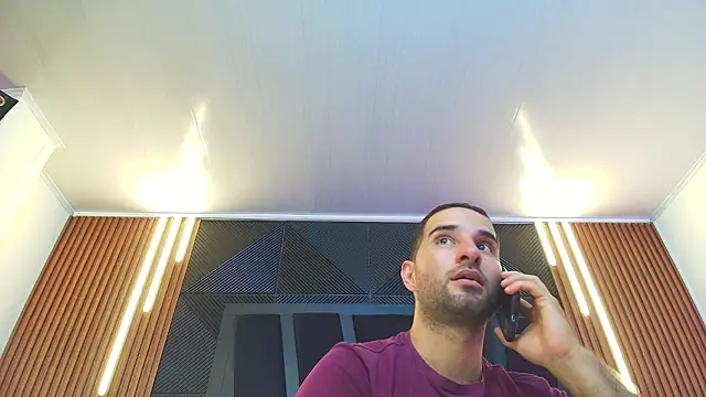 lorenzo walker 1 online show from February 10, 5:28 pm