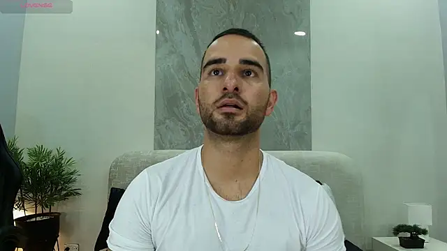Snapshot of lorenzo_walker_1 chatting on July 7, 5:50 pm lorenzo walker 1 online show from July 7, 5:50 pm