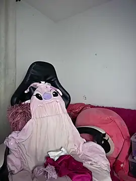 Snapshot of Stormi_th chatting on January 19, 4:16 am Stormi th online show from January 19, 4:16 am