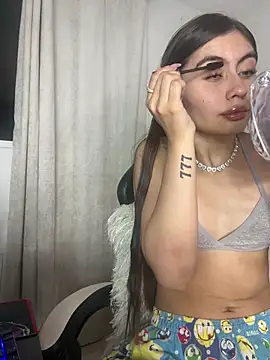 Snapshot of Stormi_th chatting on February 9, 4:05 am Stormi th online show from February 9, 4:05 am