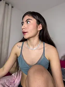 Snapshot of Stormi_th chatting on February 23, 7:39 am Stormi th online show from February 23, 7:39 am