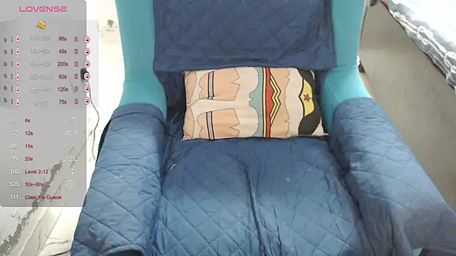 Snapshot of Candy-floss265 chatting on February 12, 5:37 pm Candy-floss265 online show from February 12, 5:37 pm