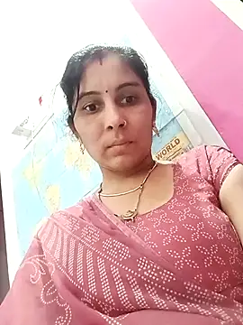 Snapshot of Hot_ree85 chatting on March 3, 8:09 am Hot ree85 online show from March 3, 8:09 am