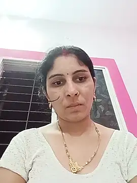 Hot ree85 online show from May 31, 6:21 am