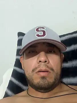 Snapshot of Eddeen chatting on March 2, 6:26 pm Eddeen online show from March 2, 6:26 pm