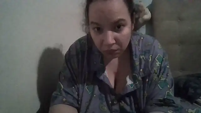 bellakay19 online show from February 5, 5:34 am