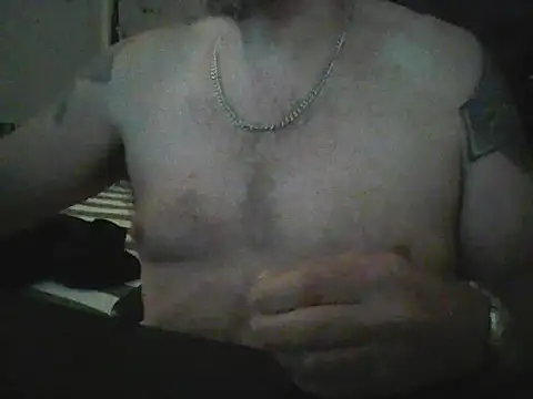 loudandproud online show from February 13, 5:36 am