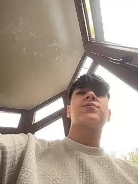 ravenryx online show from April 21, 11:27 am