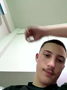 chrisst32 online show from January 11, 9:42 pm