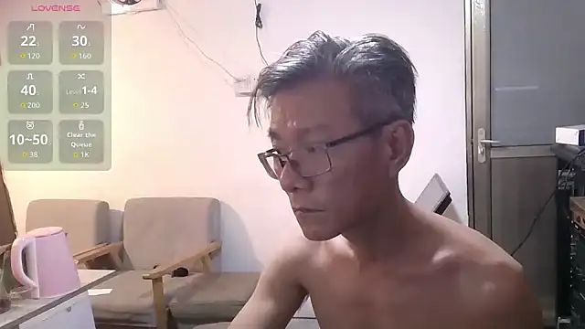 Snapshot of me-great chatting on February 6, 12:30 pm me-great online show from February 6, 12:30 pm