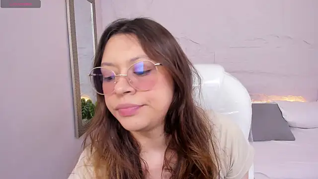 Snapshot of lanna_18_ chatting on July 13, 1:14 pm lanna 18 online show from July 13, 1:14 pm