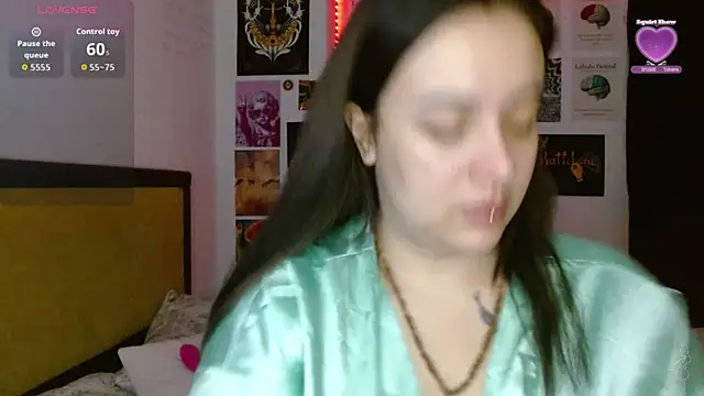 Snapshot of Nova-Satela chatting on April 29, 11:36 am Nova-Satela online show from April 29, 11:36 am