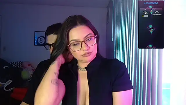 Snapshot of grem7157 chatting on March 25, 1:33 am grem7157 online show from March 25, 1:33 am