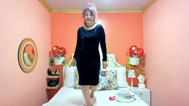 Dalila Najjar  online show from April 17, 2:53 pm