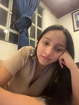 Snapshot of Eve_Ritz chatting on February 19, 4:30 am Eve Ritz online show from February 19, 4:30 am