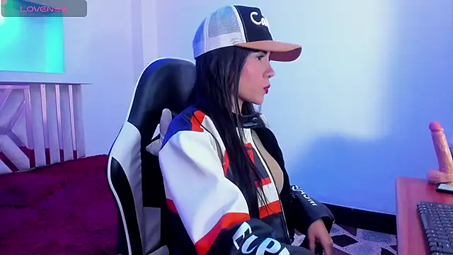 catalina  blaze online show from January 7, 12:40 pm