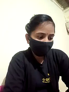 Rennu0082 online show from January 8, 3:58 pm