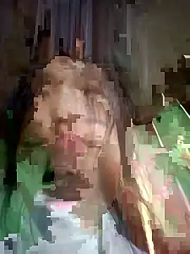 e-hot-love online show from January 9, 7:00 am