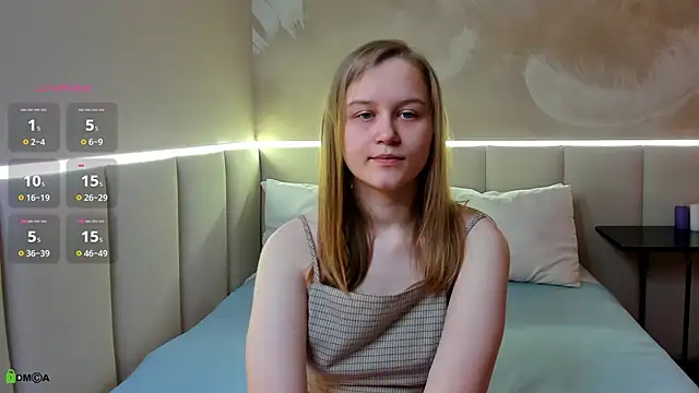 ArtsyMaree online show from January 10, 2:02 am