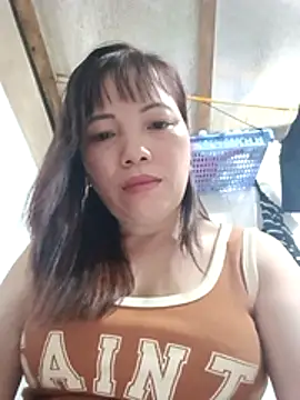 Snapshot of Sana-vn chatting on April 29, 4:05 am Sana-vn online show from April 29, 4:05 am