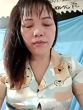 Snapshot of Sana-vn chatting on May 12, 2:14 pm Sana-vn online show from May 12, 2:14 pm