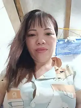 Snapshot of Sana-vn chatting on May 16, 11:57 pm Sana-vn online show from May 16, 11:57 pm