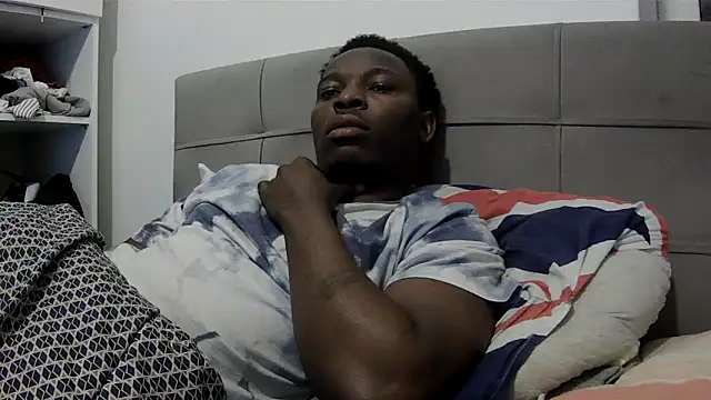 Bigchocco online show from April 12, 10:15 pm