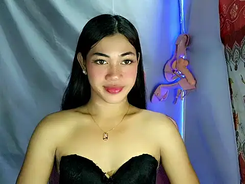 Snapshot of Margalona_ chatting on February 27, 6:57 am Margalona online show from February 27, 6:57 am