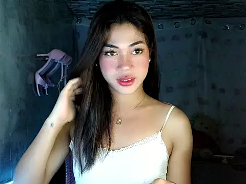 Margalona  online show from April 15, 5:53 pm