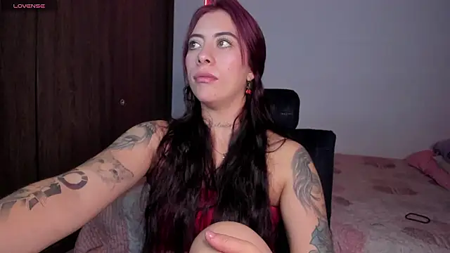 Snapshot of maazikeenx chatting on March 2, 7:15 am maazikeenx online show from March 2, 7:15 am