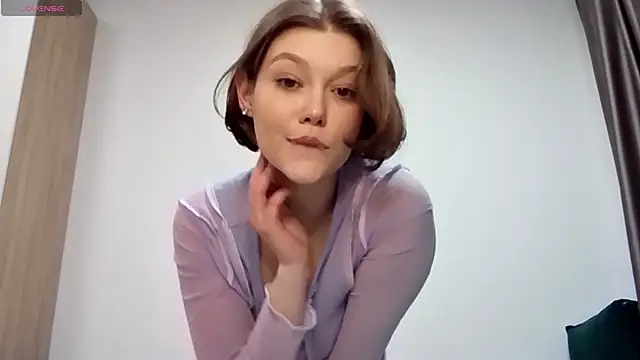 Lady   Bird online show from January 17, 3:28 pm