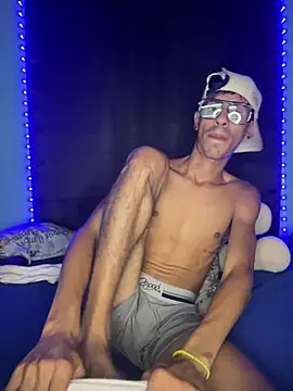 alexx 23cm online show from January 16, 11:42 pm