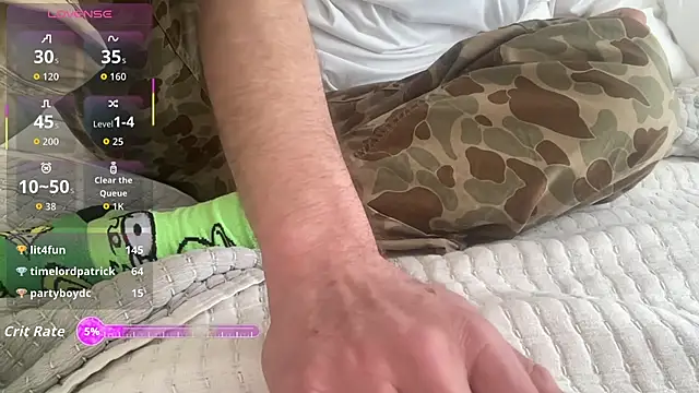 Snapshot of wolverinedream chatting on January 5, 6:33 pm wolverinedream online show from January 5, 6:33 pm