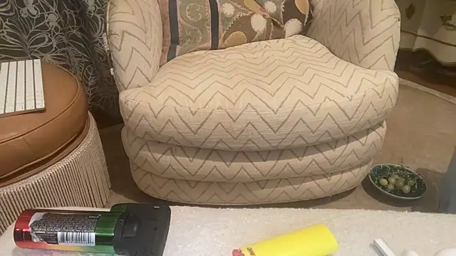 Snapshot of wolverinedream chatting on February 20, 2:41 am wolverinedream online show from February 20, 2:41 am