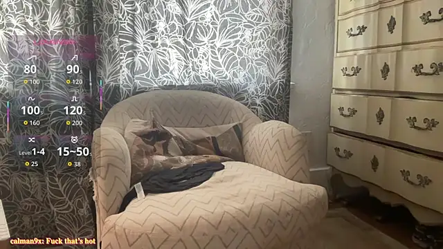 Snapshot of wolverinedream chatting on March 1, 5:04 pm wolverinedream online show from March 1, 5:04 pm