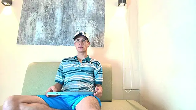 Snapshot of SEBASS_R chatting on January 15, 1:05 pm SEBASS R online show from January 15, 1:05 pm