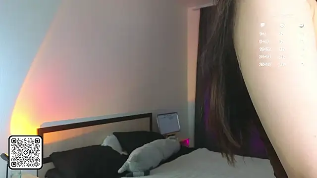 miaumiau Mia online show from February 15, 8:16 pm