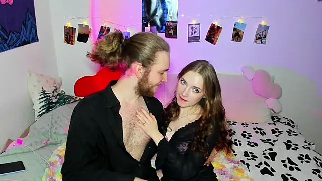 swiity room  online show from January 13, 5:29 pm