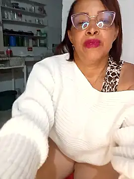 Snapshot of Jenna_01 chatting on January 10, 4:14 am Jenna 01 online show from January 10, 4:14 am