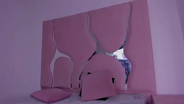 sharithasm online show from February 10, 8:35 pm