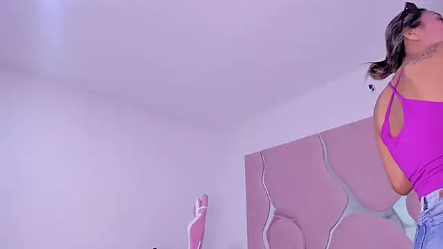 sharithasm online show from March 3, 8:48 pm