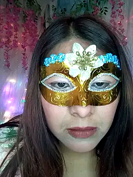 Snapshot of Zuley_foxi chatting on February 24, 2:09 am Zuley foxi online show from February 24, 2:09 am