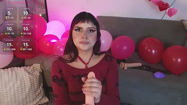 Snapshot of swaghoe_ chatting on February 17, 8:04 pm swaghoe online show from February 17, 8:04 pm