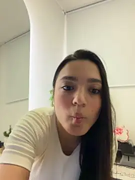 Snapshot of EVA_WILD1 chatting on February 10, 12:48 am EVA WILD1 online show from February 10, 12:48 am