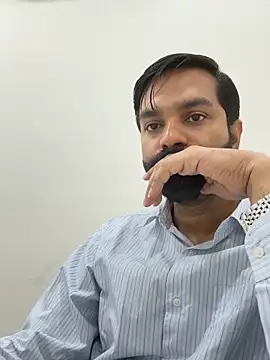 Snapshot of Rahil_94 chatting on April 6, 6:36 am Rahil 94 online show from April 6, 6:36 am