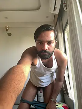 Snapshot of Rahil_94 chatting on April 18, 11:03 am Rahil 94 online show from April 18, 11:03 am
