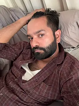 Snapshot of Rahil_94 chatting on April 26, 12:03 pm Rahil 94 online show from April 26, 12:03 pm